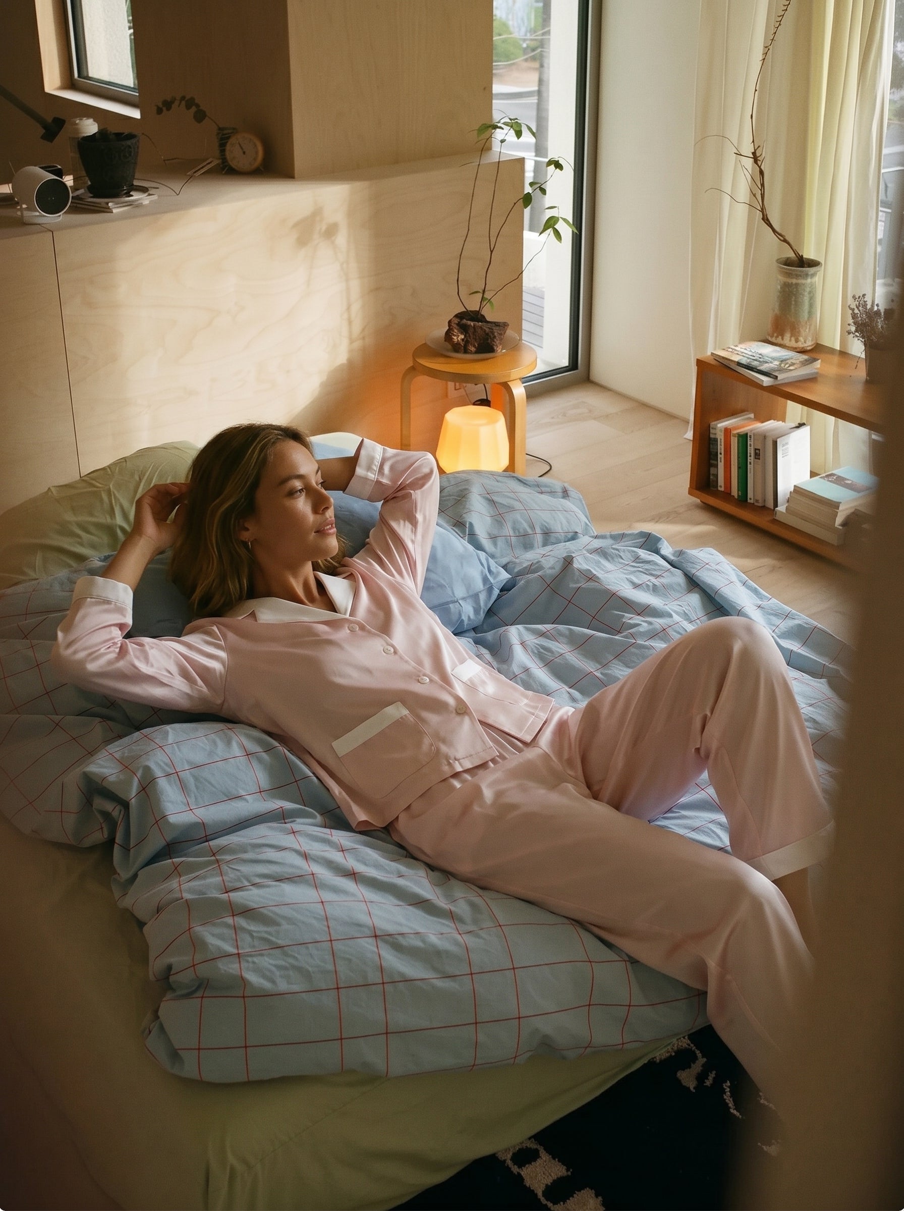 Silk sleepwear — fiber close-up